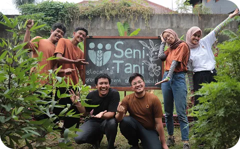 tentang kami seni tani